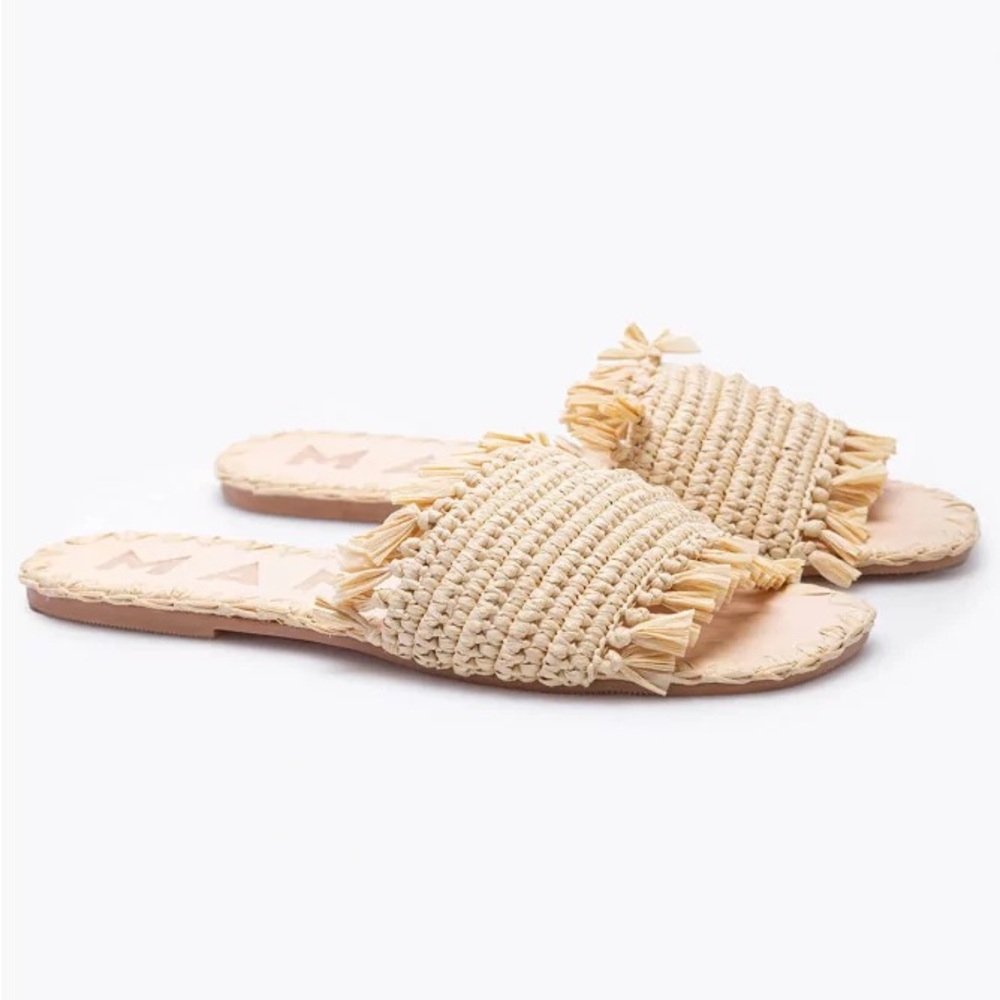 MANEBI Flat Braided Fringe Knot Raffia Sandals Size 35 US Size 5